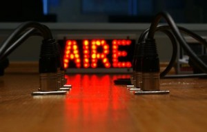 Guardia con la joven 2