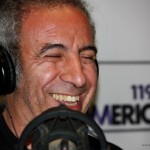 Noche de poesía con Javier Lombardo, en Radio América